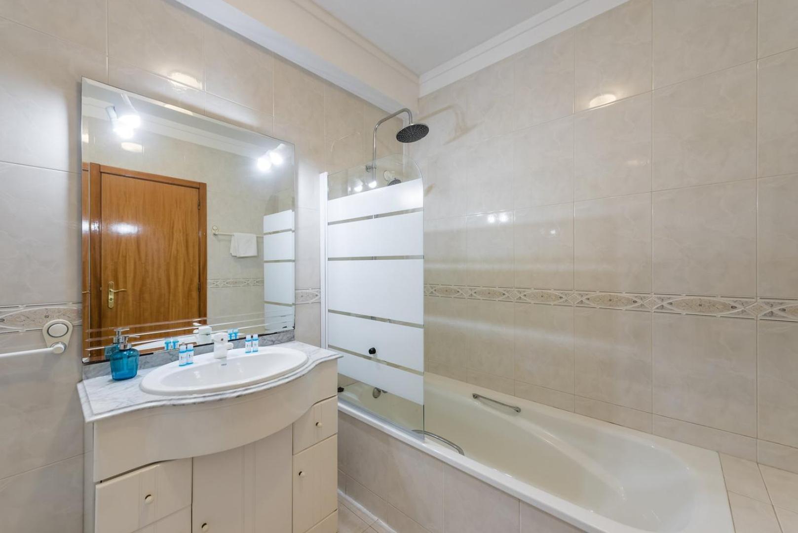 Guestready - Candal Big Watch Вила-Нова-ди-Гая Экстерьер фото